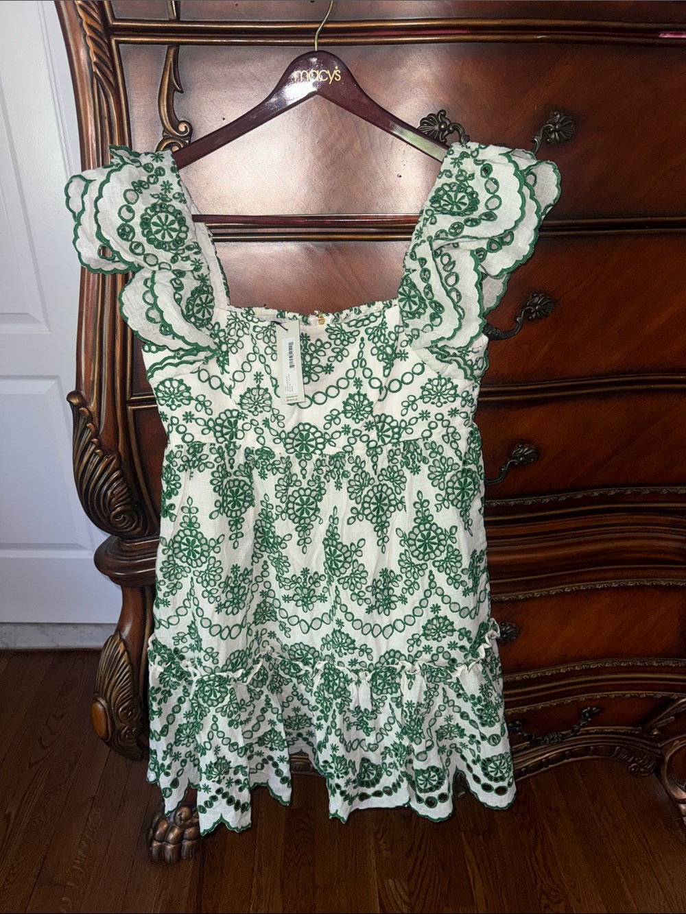 Cara Cara White Mini Dress with Green Embroidery